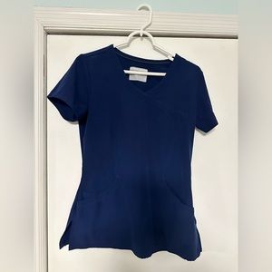 Skechers scrub top